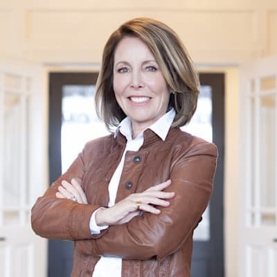 Agent gains at Real, RE/MAX; Aperture enters a new state Agent gains at Real, RE/MAX; Aperture enters a new state